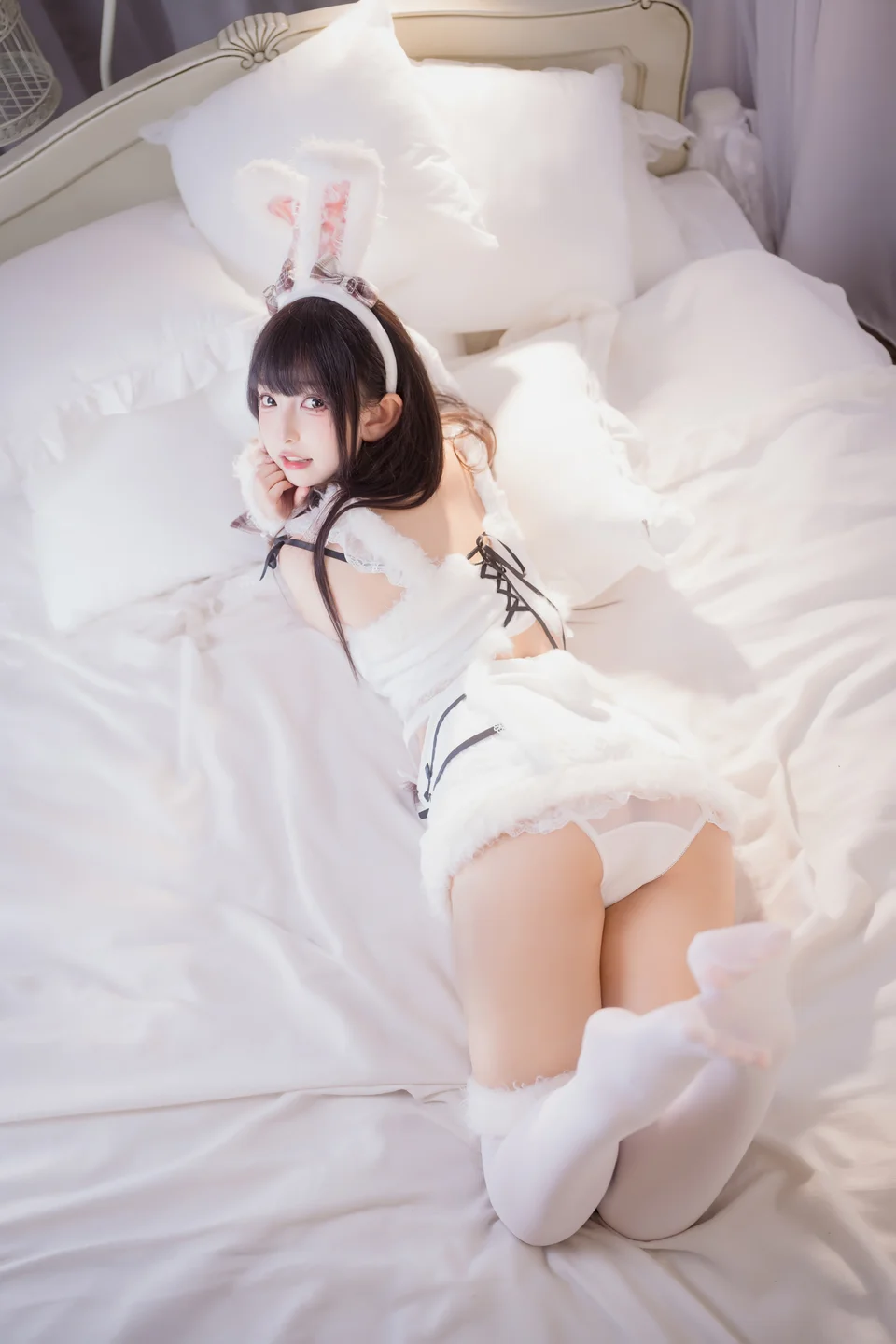 神楽坂真冬 - 毛绒白兔 [75P,2V-318MB] tg@simisebaisi 【丝足阁】074.webp